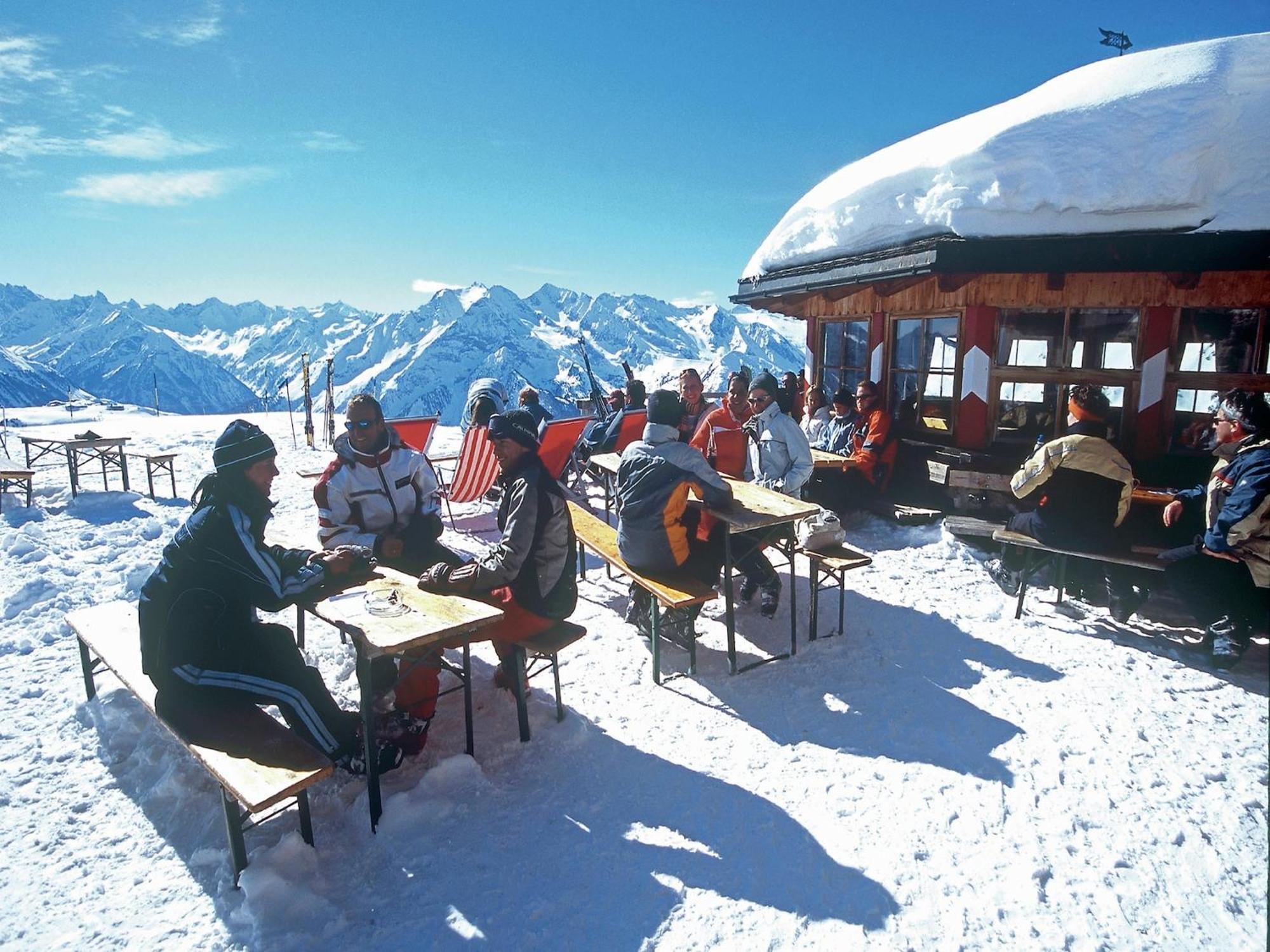 Cozy Apartment In Aschau Im Zillertal Near Ski Lift Екстер'єр фото